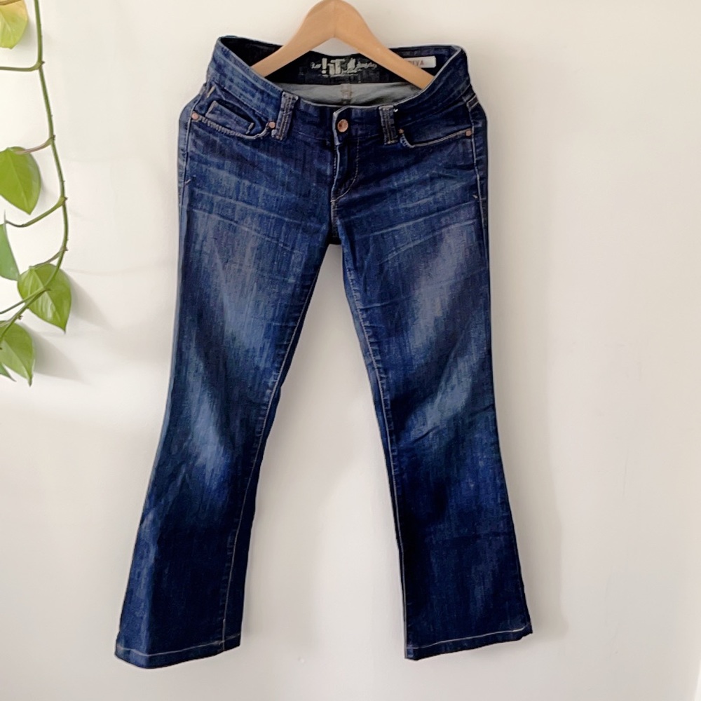 Wide leg bootcut jeans